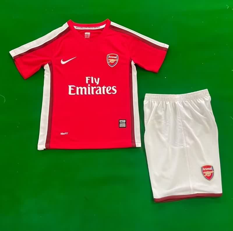 Arsenal 2008/10 Kids Home Soccer Jersey And Shorts Arsenal 2008/10 Kids Home Soccer Jersey And Shorts