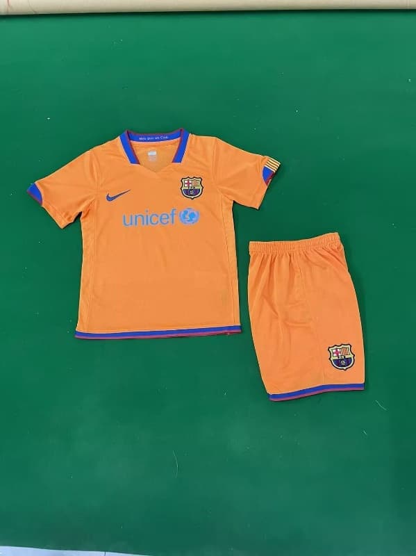Barcelona 2006/07 Kids Away Soccer Jersey And Shorts Barcelona 2006/07 Kids Away Soccer Jersey And Shorts