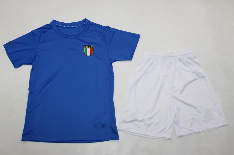 Italy 2000 Kids Home Soccer Jersey And Shorts