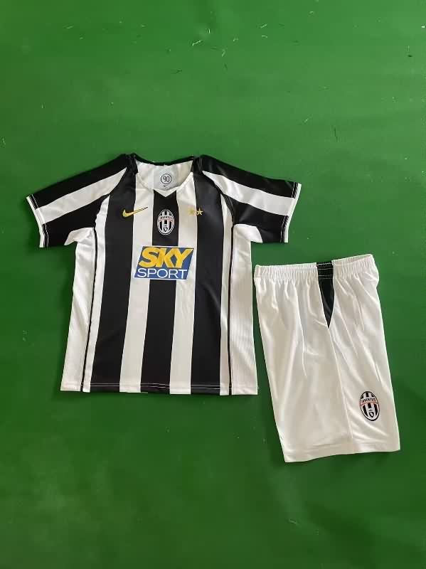 Juventus 2004/05 Kids Home Soccer Jersey And Shorts