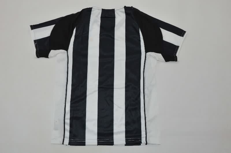 Juventus 2004/05 Kids Home Soccer Jersey And Shorts