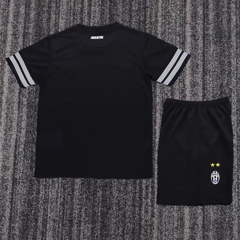 Juventus 2012/13 Kids Away Soccer Jersey And Shorts