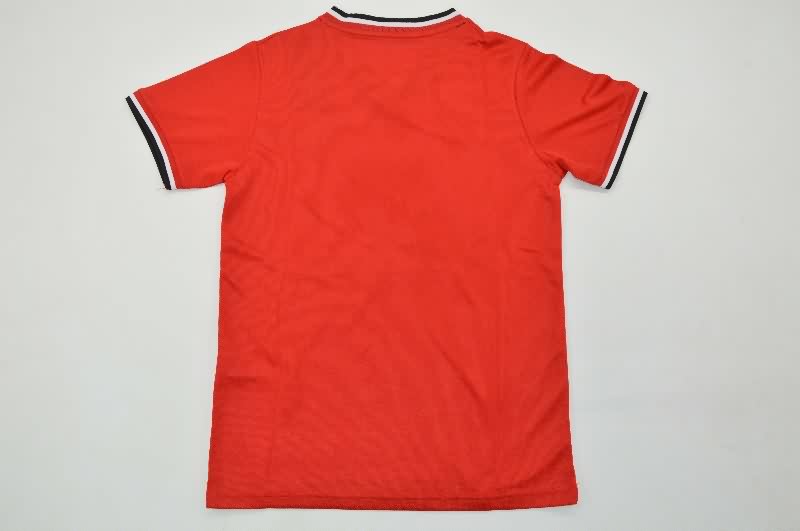 Manchester United 2000/02 Kids Home Soccer Jersey And Shorts