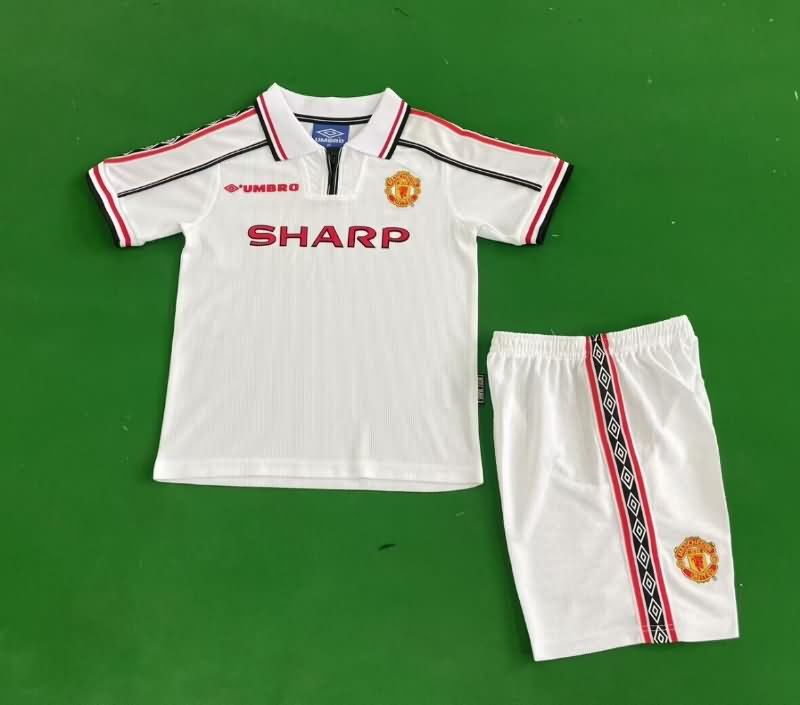 Manchester United 1998/99 Kids White Soccer Jersey And Shorts