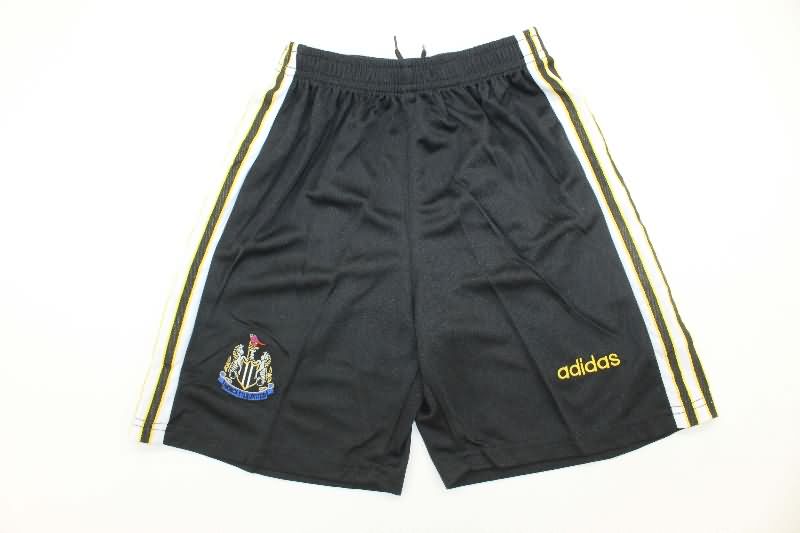 Newcastle United 1997/99 Kids Home Soccer Jersey And Shorts