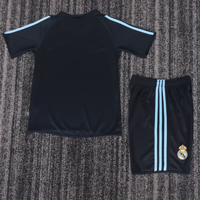 Real Madrid 2003/04 Kids Away Soccer Jersey And Shorts