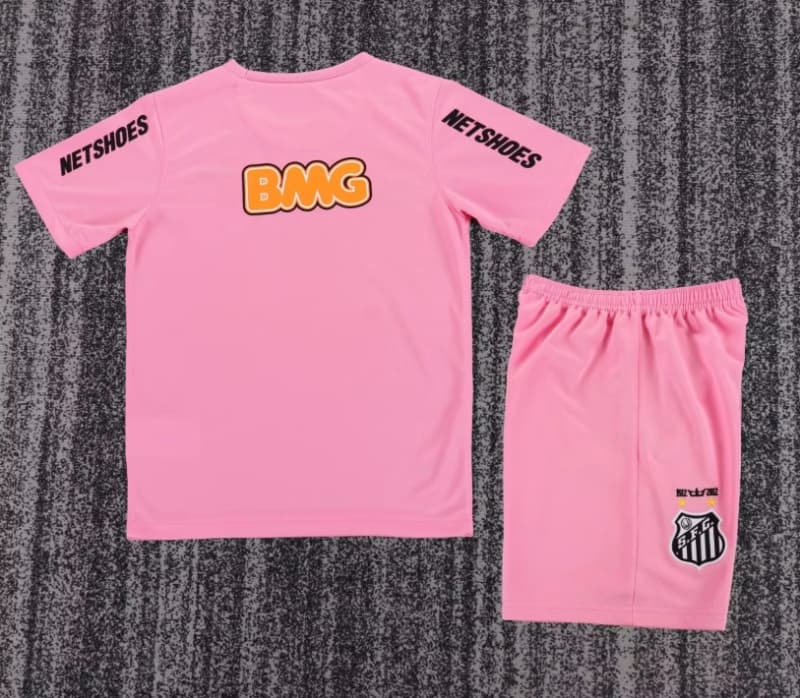 Santos 2012/13 Kids Pink Soccer Jersey And Shorts