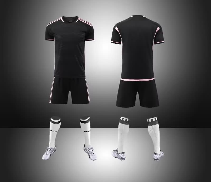 Blank Soccer Team Uniforms 033